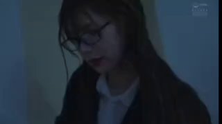 2022-4-17【与熟女的故事】新晋探花，800约个试水，肌肉猛男抱起来操，扶腰后入，激情大力猛顶
